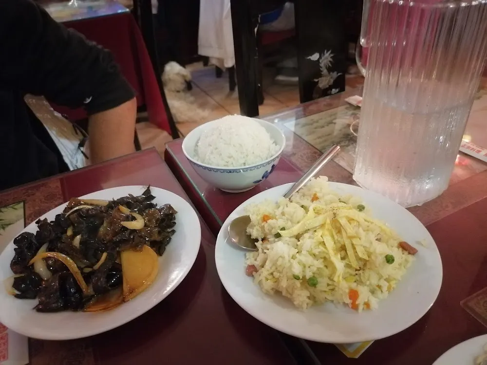 Riz Cantonais Et Champignons Sautés